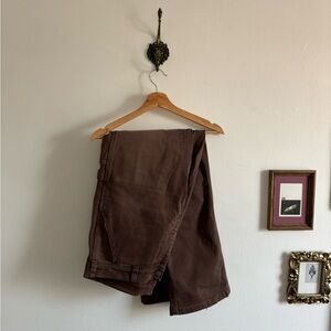 Corridor distressed double knees